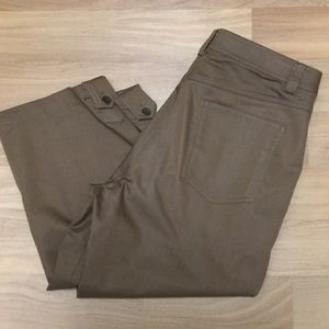 a la carte Brown Capri Pants
